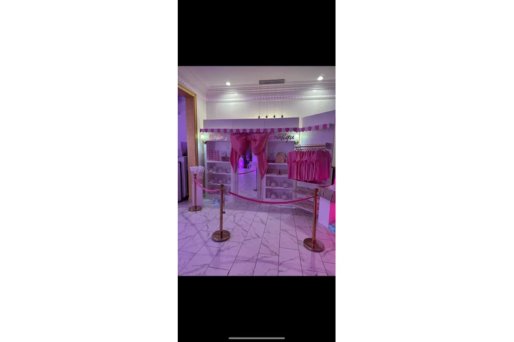 Salon de fiestas en whittier image 3