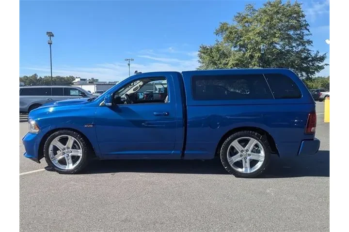 $32722 : Ram 1500 2017 4x2 Sport 2dr image 6