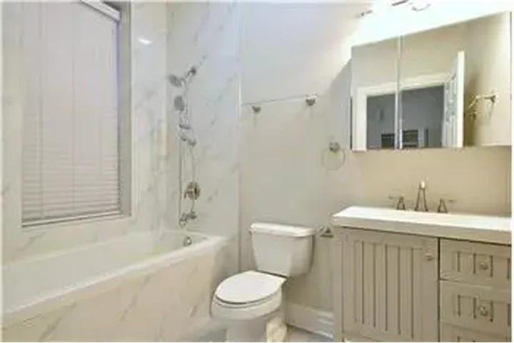 $3695 : Rental property with 3 bedro image 8