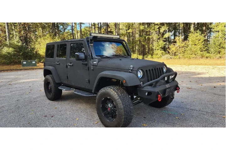 $21388 : Jeep Wrangler Unlimited 2015 image 2