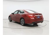 $11599 : Nissan Altima 2016 2.5 SR 4d thumbnail