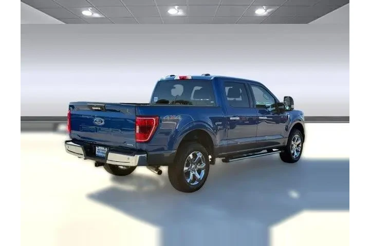$37996 : Ford F-150 2023 4x4 XLT 4dr image 8
