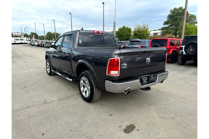 $20980 : 2018 RAM 1500 Laramie 4x4 Cre image 4