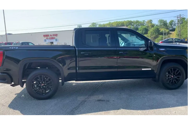 $49888 : GMC Sierra 1500 2025 4x4 Ele image 9