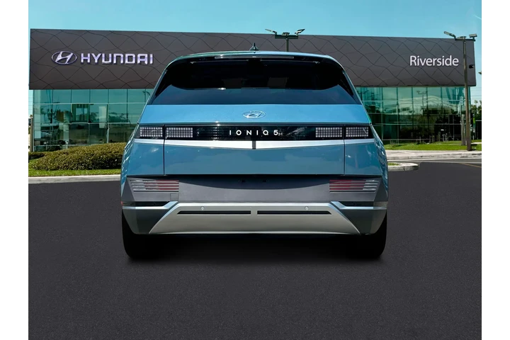 $17991 : Hyundai IONIQ 5 2024 SE 4dr image 6