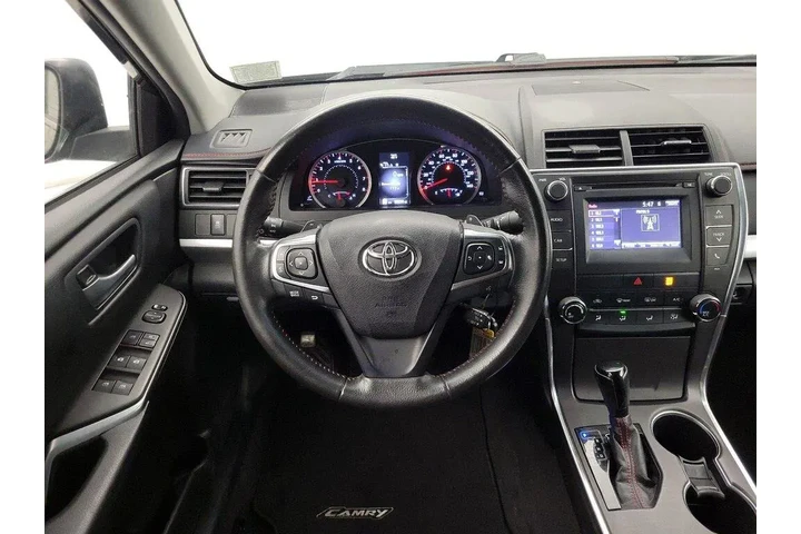 $16998 : Toyota Camry 2016 SE 4dr Sed image 10