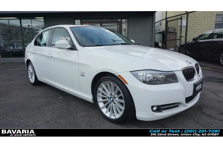 $12995 : 2011 3 Series 4dr Sdn 335i xD image 9