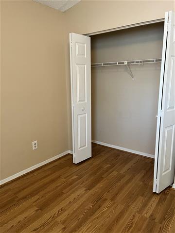 $850 : Room for Rent image 3