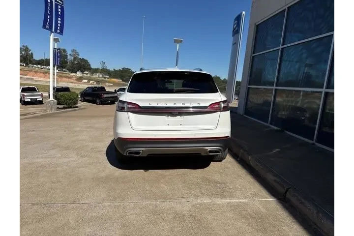 $30988 : Lincoln Nautilus 2022 Reserv image 6