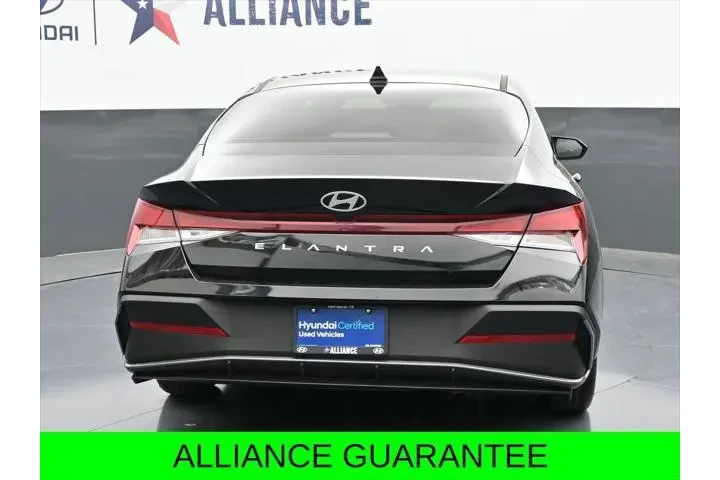 $21032 : Hyundai ELANTRA 2025 SE 4dr image 6