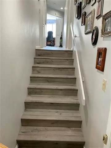 HARDWOOD FLOORS image 3
