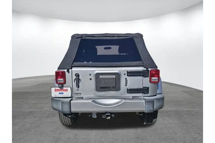 $19900 : Jeep Wrangler Unlimited 2016 image 5