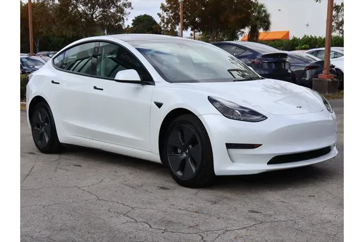 $20990 : Tesla Model 3 2023 4dr Sedan image 2