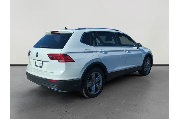 Volkswagen Tiguan 2021 SE 4d image 5