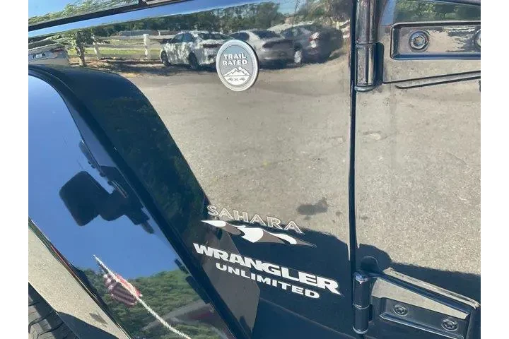 $17985 : Jeep Wrangler Unlimited 2017 image 9