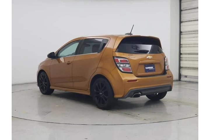 $12998 : Chevrolet Sonic 2017 LT Auto image 2