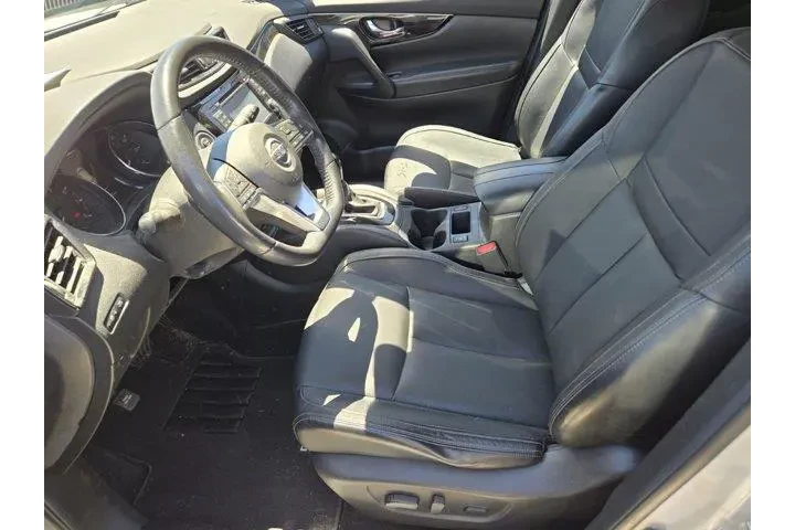 $15991 : Nissan Rogue Sport 2017 S 4d image 3