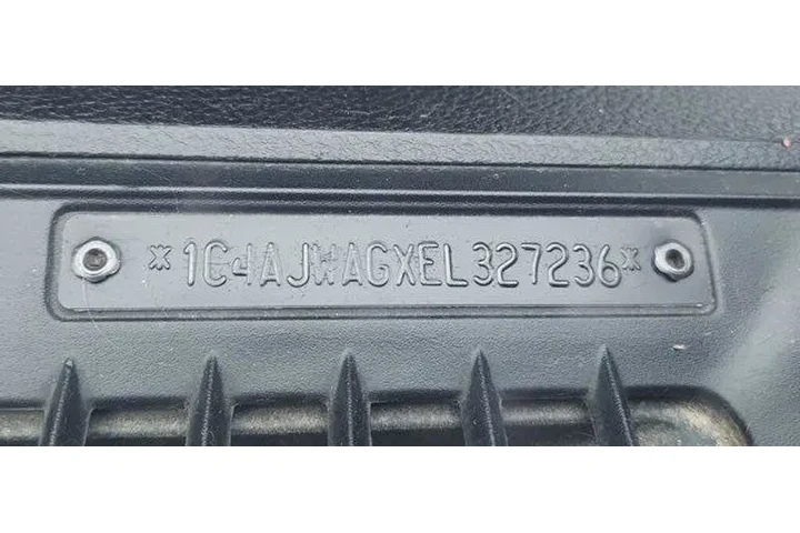 $17208 : Jeep Wrangler 2014 4x4 Sport image 10