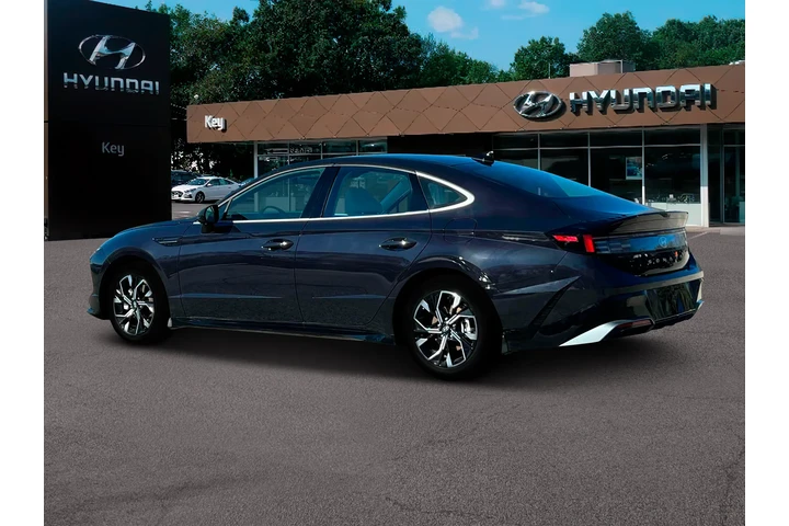 $18990 : Hyundai SONATA 2024 SEL 4dr image 4