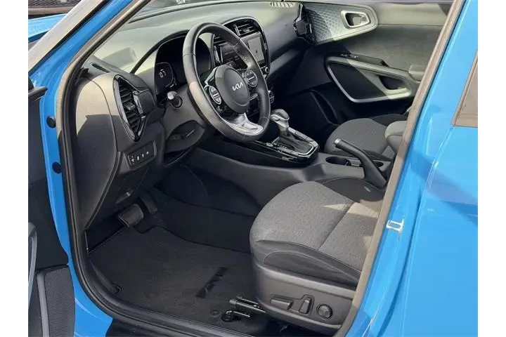 $18885 : Kia Soul 2023 EX 4dr Crossov image 10