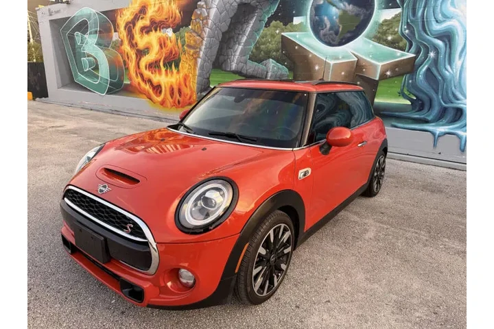 $17995 : 2019 MINI Hardtop 2 Door Coop image 1