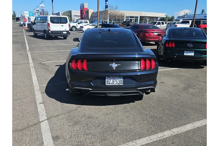 $18000 : Ford Mustang 2021 EcoBoost P image 7