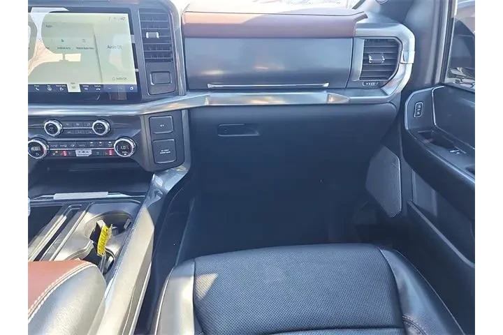 $35390 : Ford F-150 2021 4x4 Lariat 4 image 10