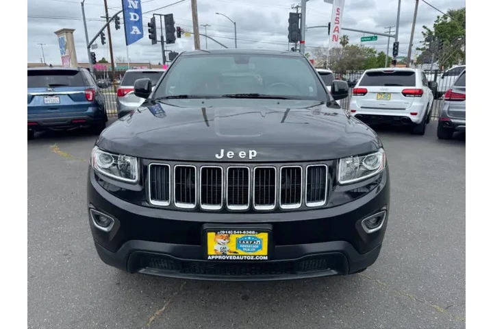 $13998 : 2014 Grand Cherokee Laredo E image 4