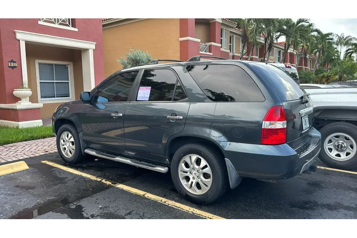 $3300 : Vendo  A CURA MDX 2003. image 2