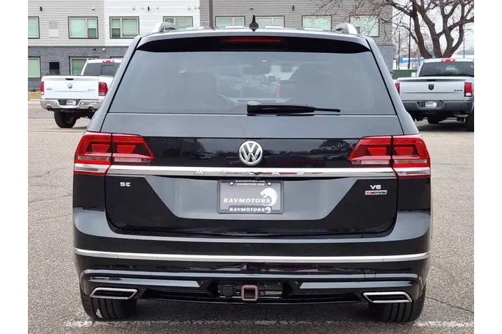 $17954 : 2019 Atlas V6 SE R-Line 4Moti image 10