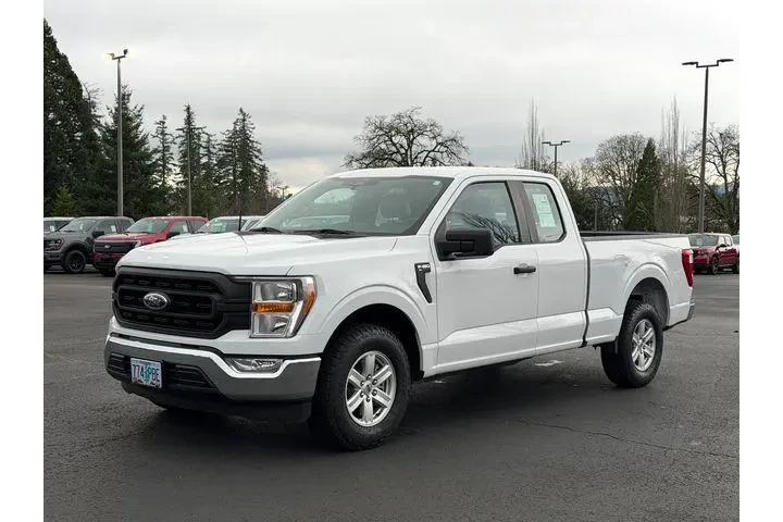 $33995 : Ford F-150 2022 4x2 XL 4dr S image 8
