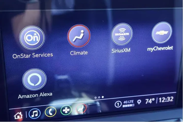 $35000 : Chevrolet Camaro 2022 LT 2dr image 5