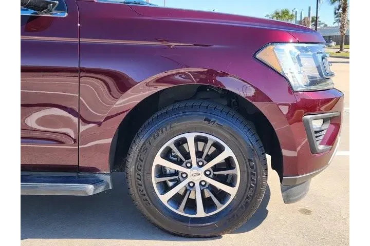 $29886 : Ford Expedition 2020 4x2 XLT image 8