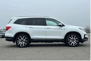 $31981 : Honda Pilot 2020 AWD Touring thumbnail