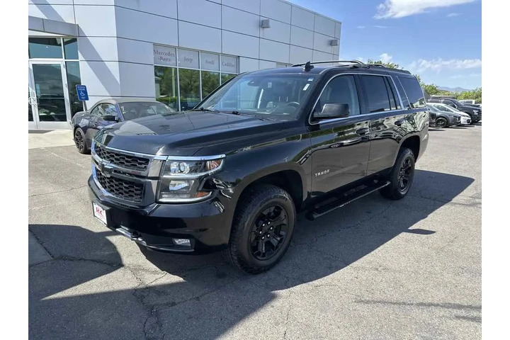 $23910 : 2017 Tahoe LT image 3