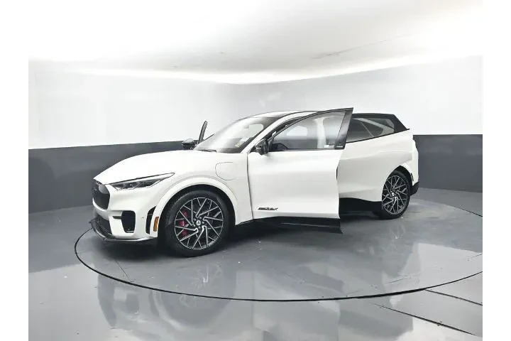 $37209 : Ford Mustang Mach-E 2023 AWD image 8