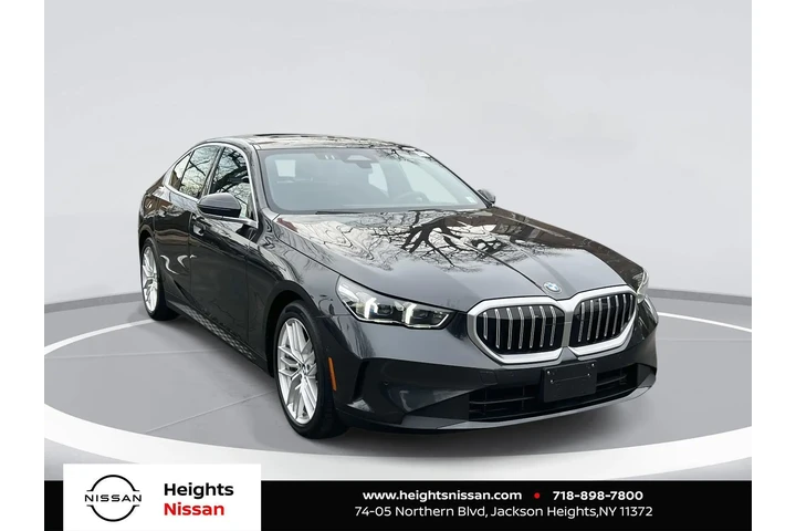 $38490 : BMW 5 Series 2024 AWD 530i x image 1