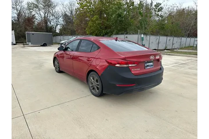 $5989 : Hyundai ELANTRA 2018 SEL 4dr image 7