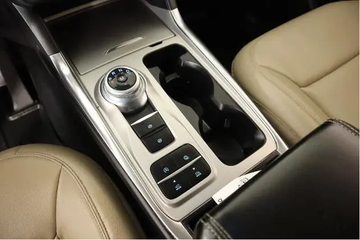 $18399 : Ford Explorer 2020 XLT 4dr S image 7