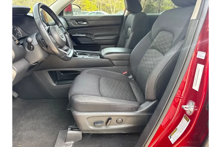 $19260 : Nissan Pathfinder 2022 SV 4d image 9