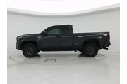 $38998 : Toyota Tacoma 2025 4x2 TRD P thumbnail
