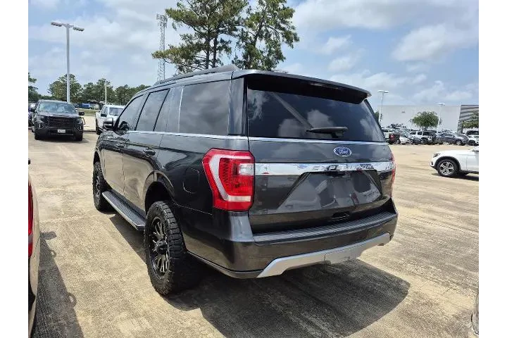 $26816 : Ford Expedition 2020 4x2 XLT image 4
