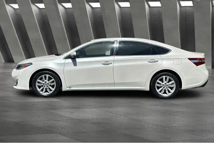 $15000 : Toyota Avalon 2013 XLE 4dr S image 8
