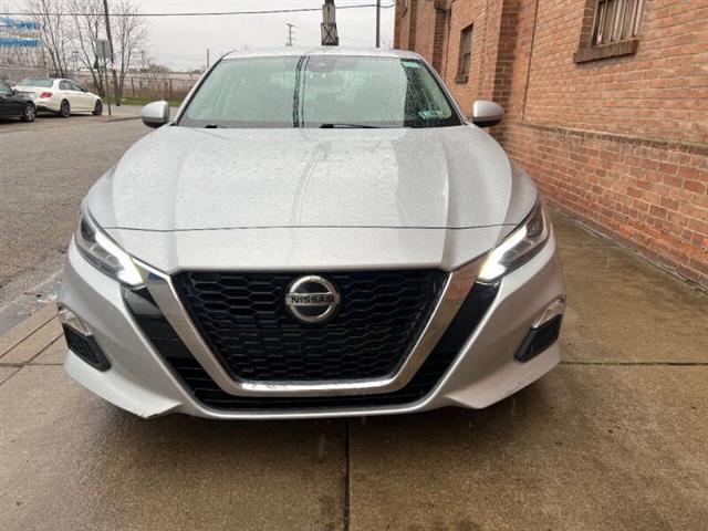 $16500 : 2021 Altima 2.5 SV image 5