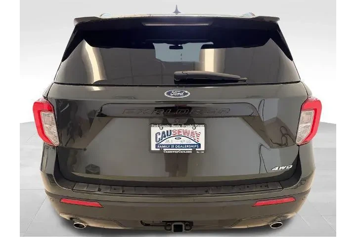 $37885 : Ford Explorer 2024 AWD ST-Li image 6