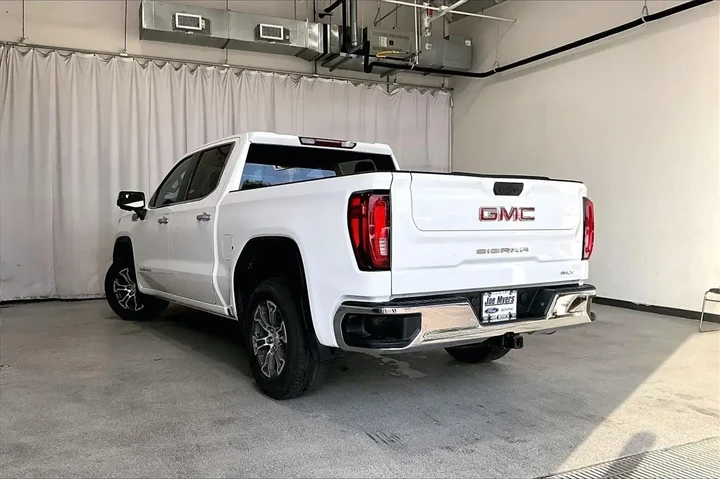 $37991 : GMC Sierra 1500 2024 4x2 SLT image 5