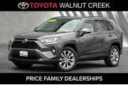 Toyota RAV4 2019 AWD XLE Pre