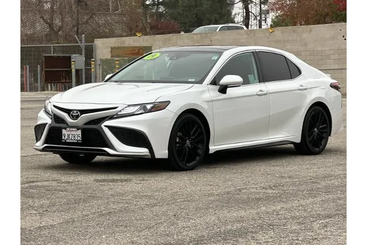 $30945 : Toyota Camry 2024 XSE 4dr Se image 7