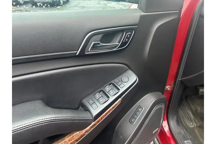 $17990 : Chevrolet Suburban 2015 4x4 image 10