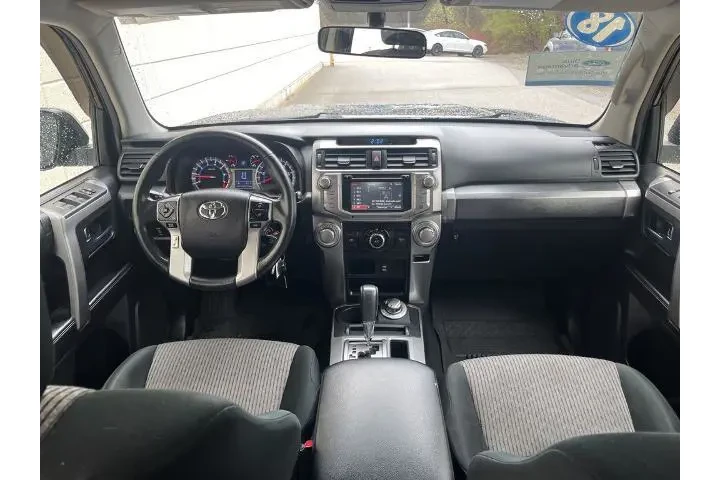 $25890 : Toyota 4Runner 2018 AWD Limi image 10